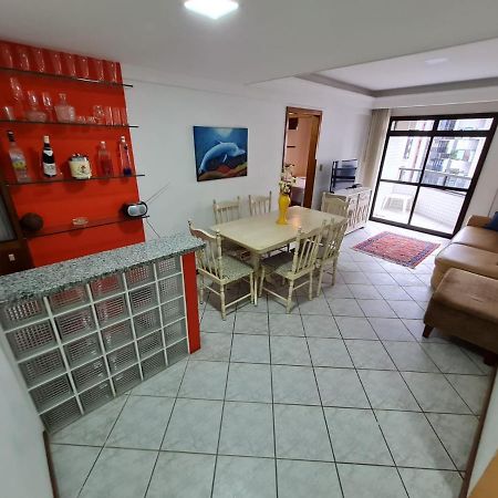 Apt Encantador Centro Guarapari, Completo, 50 M Da Praia Eksteriør billede