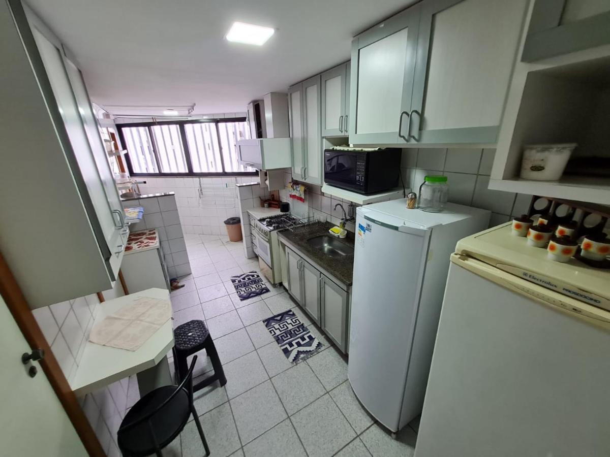 Apt Encantador Centro Guarapari, Completo, 50 M Da Praia Eksteriør billede