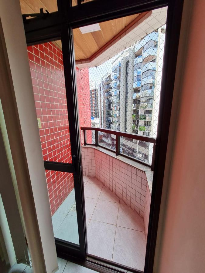 Apt Encantador Centro Guarapari, Completo, 50 M Da Praia Eksteriør billede