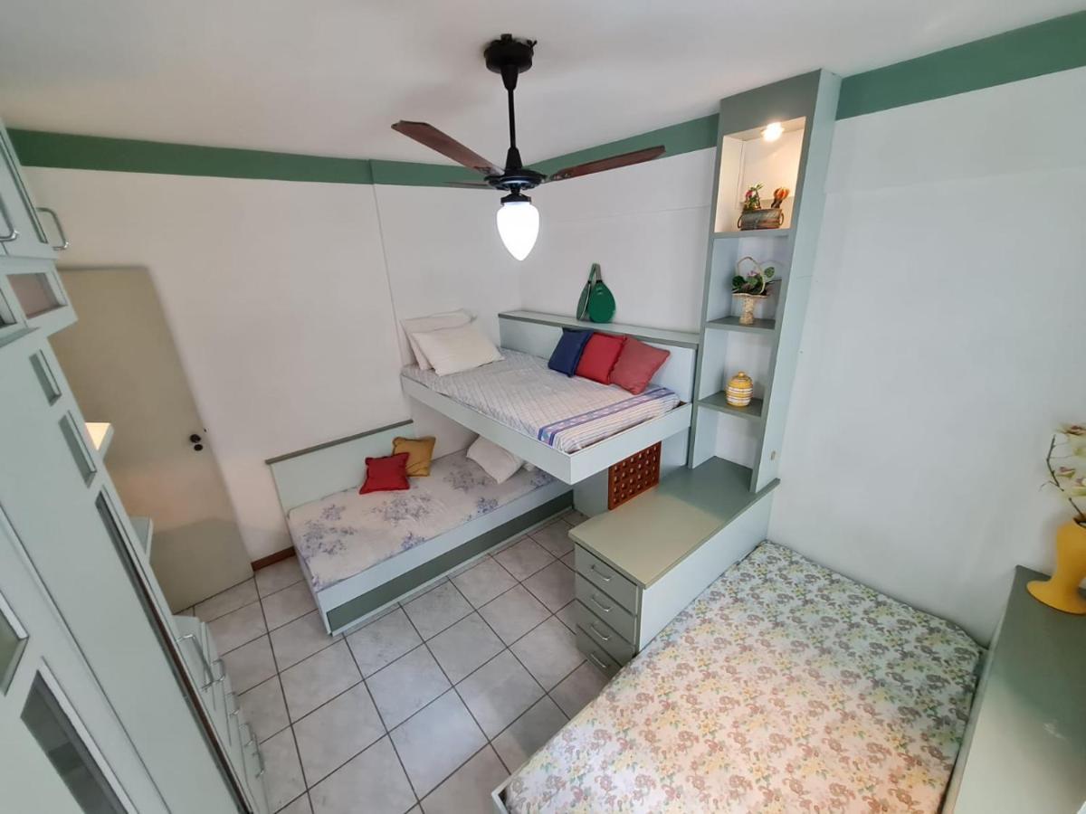 Apt Encantador Centro Guarapari, Completo, 50 M Da Praia Eksteriør billede
