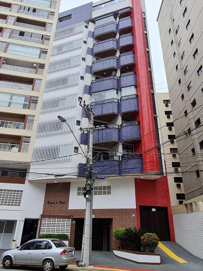 Apt Encantador Centro Guarapari, Completo, 50 M Da Praia Eksteriør billede