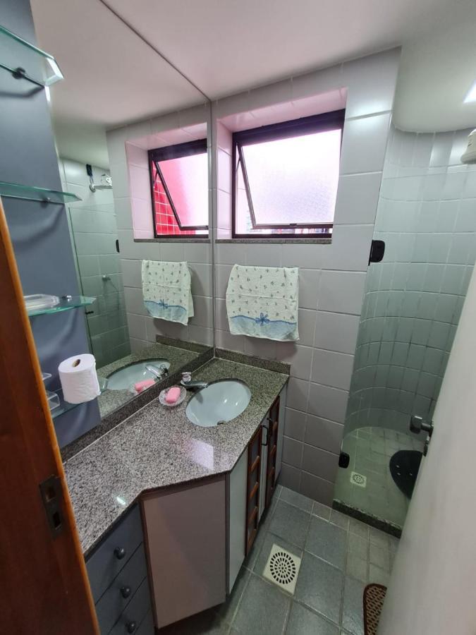 Apt Encantador Centro Guarapari, Completo, 50 M Da Praia Eksteriør billede